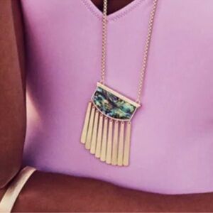 Kendra Scott Ellen Long Pendant Necklace